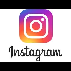 📣FOLLOW me on Instagram!!  @angie.franklin5